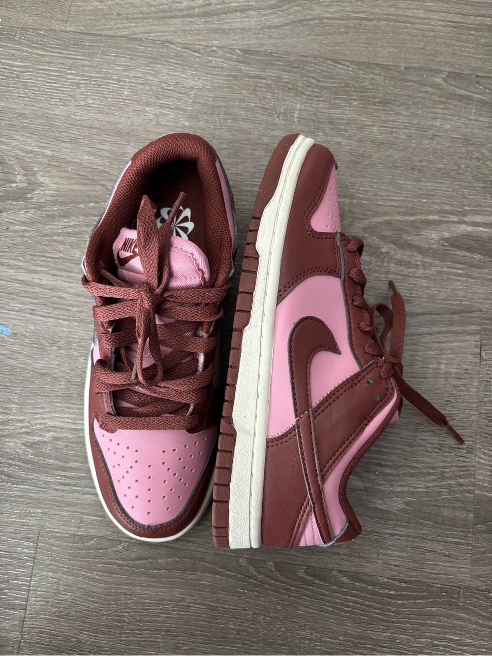 Nike Women’s Low-Top Sneakers - Pink & Burgundy